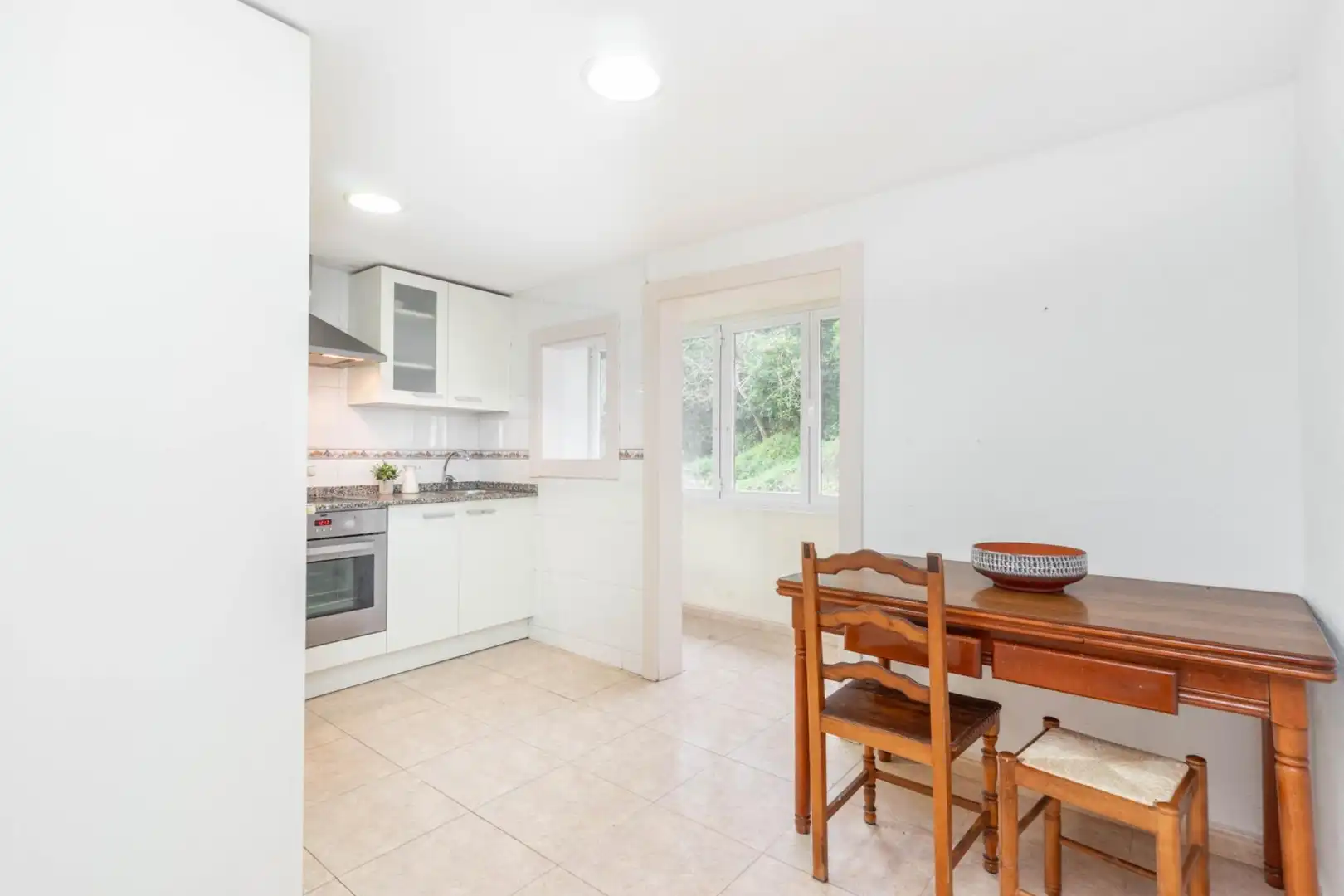 Cocina de Apartamento en venta en Ribadesella con Calefacción y Balcón