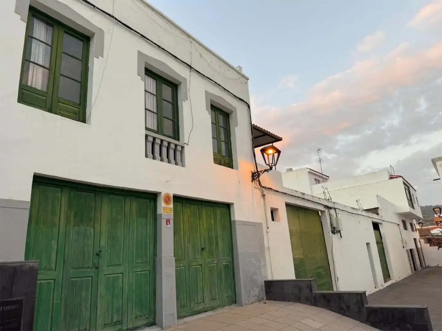 Vista exterior de Piso en venta en Granadilla de Abona con Jardín privado, Trastero y Amueblado