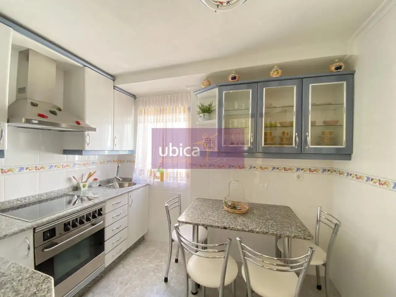 Cocina de Casa adosada en venta en Arbo con Calefacción y Balcón