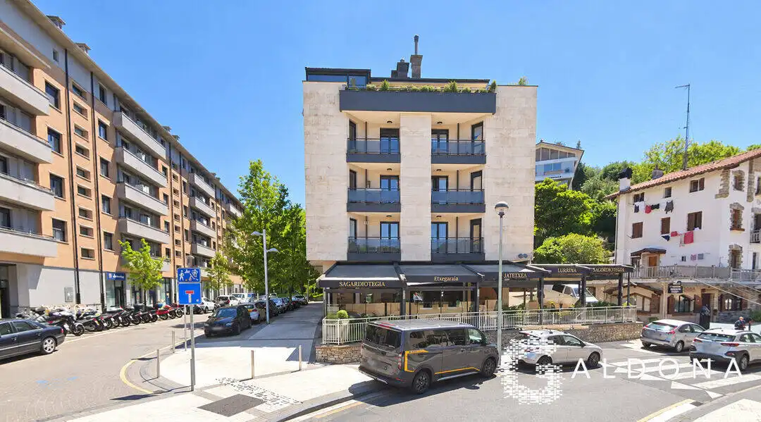 Appartamento con terrazza in vendita a Illarraberri kalea, imagen 2