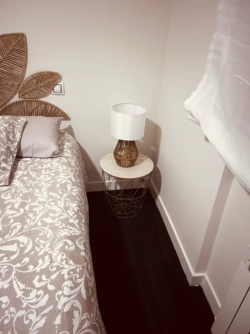 Schlafzimmer von Wohnung zur Miete in Burgos mit Möbliert