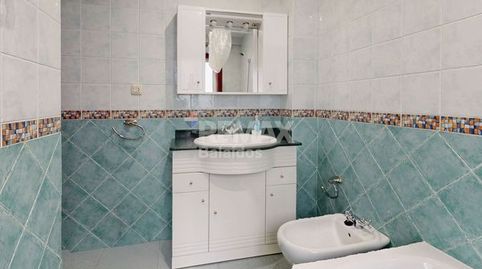 Foto 5 de Piso en venta en Rúa Ramón Valle Inclán, O Castro, Vigo