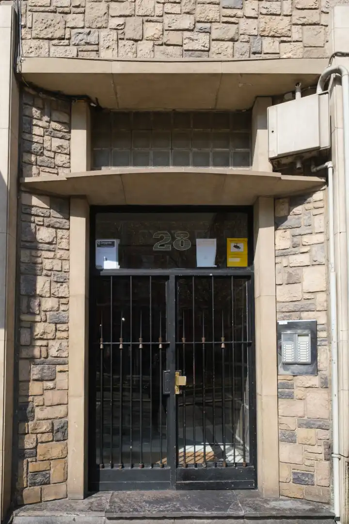 Vista exterior de Pis de lloguer en Zaragoza amb Calefacció i Moblat