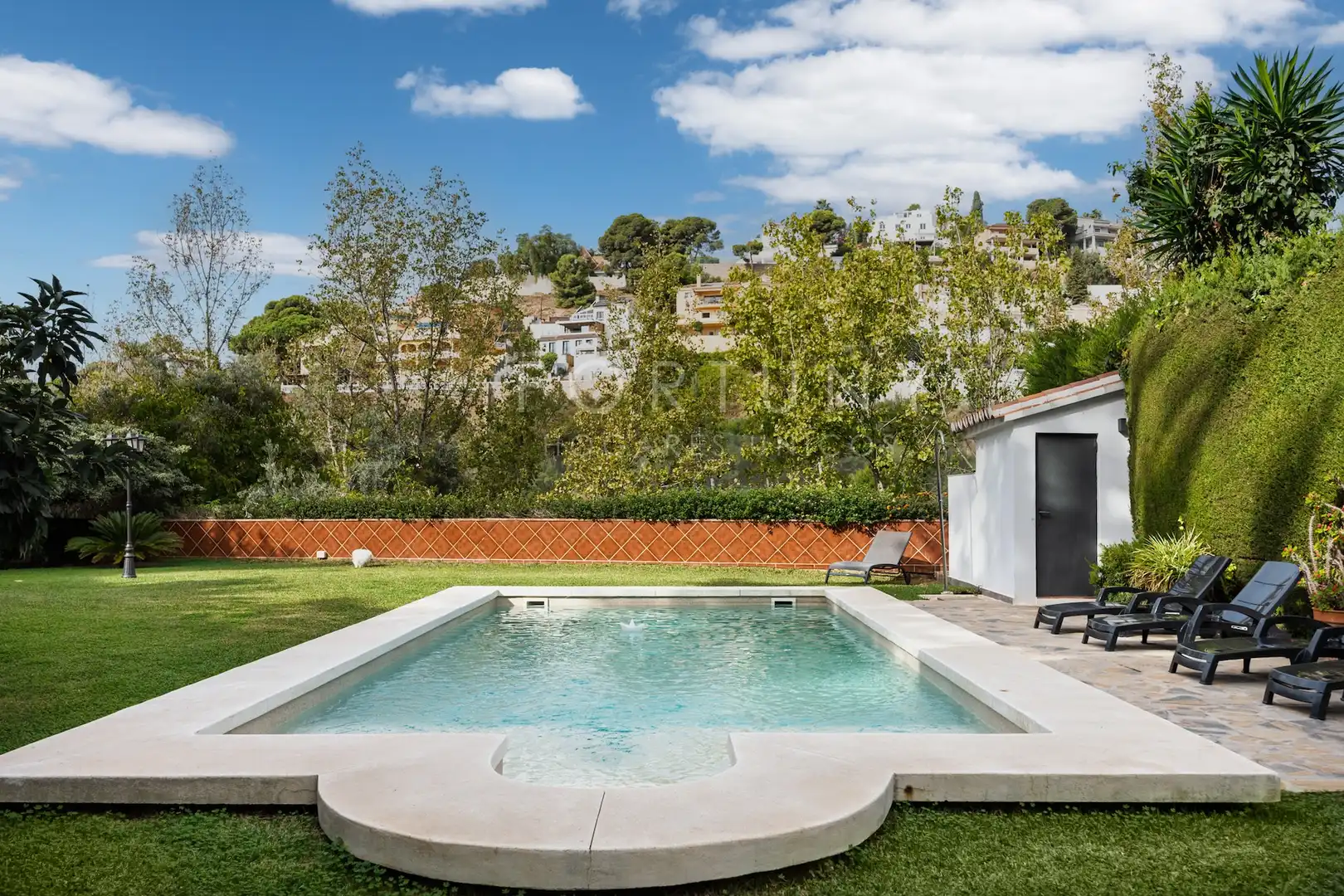 Piscina de Casa o chalet en venta en Málaga con Aire acondicionado, Calefacción y Jardín privado