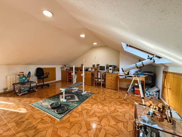 Casa adosada en Venta en Las Conejeras - Esparragal