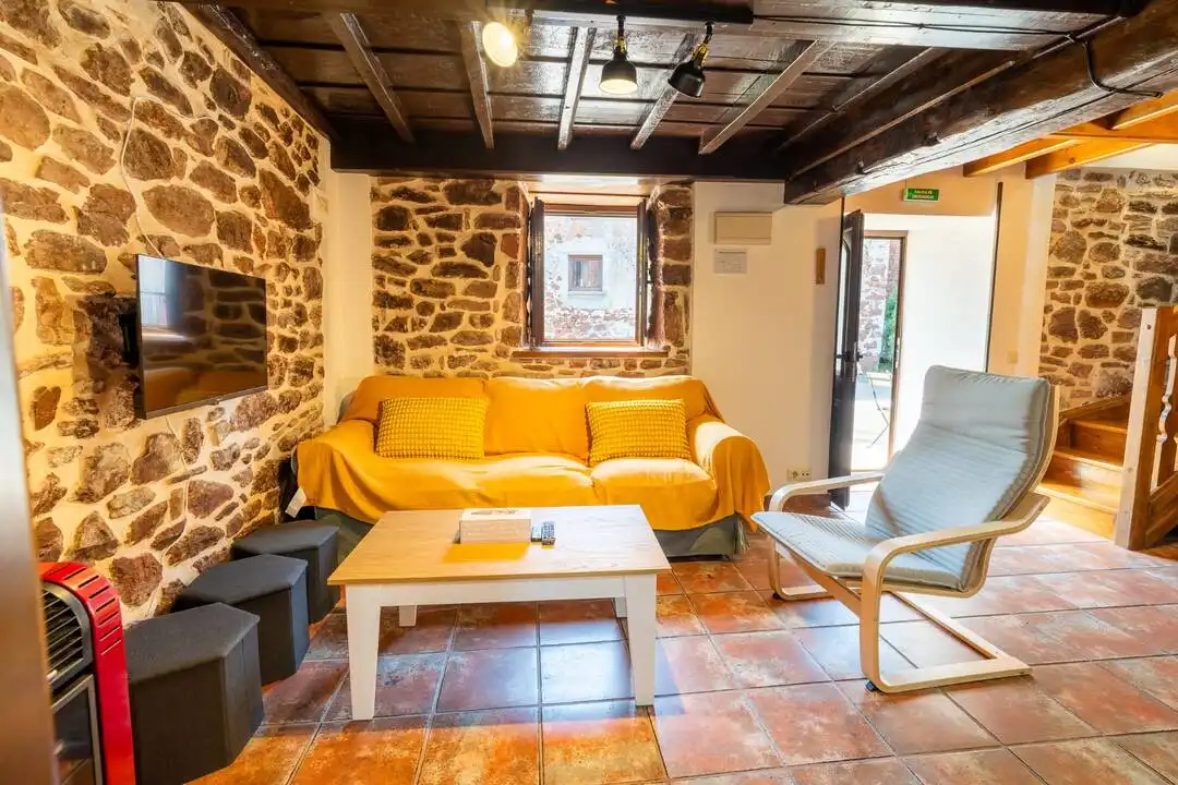 Sala d'estar de Casa o xalet de lloguer en Villaviciosa amb Calefacció, Jardí privat i Terrassa