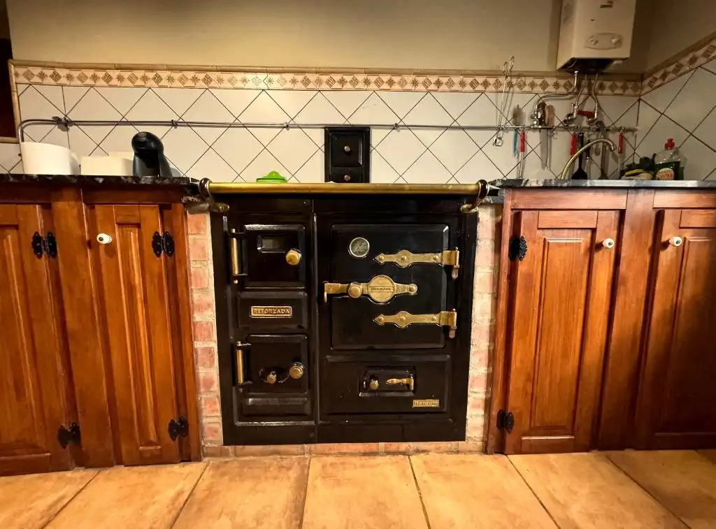 Cocina de Casa o chalet en venta en Arenas de Iguña con Calefacción, Jardín privado y Terraza