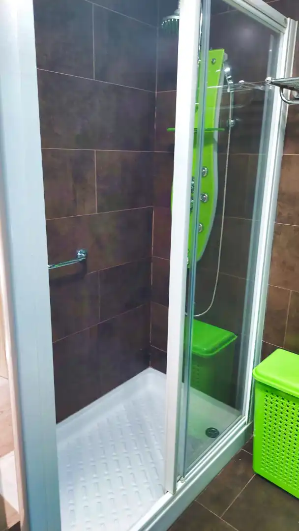 Baño de Piso en venta en San Fernando de Henares con Aire acondicionado y Calefacción