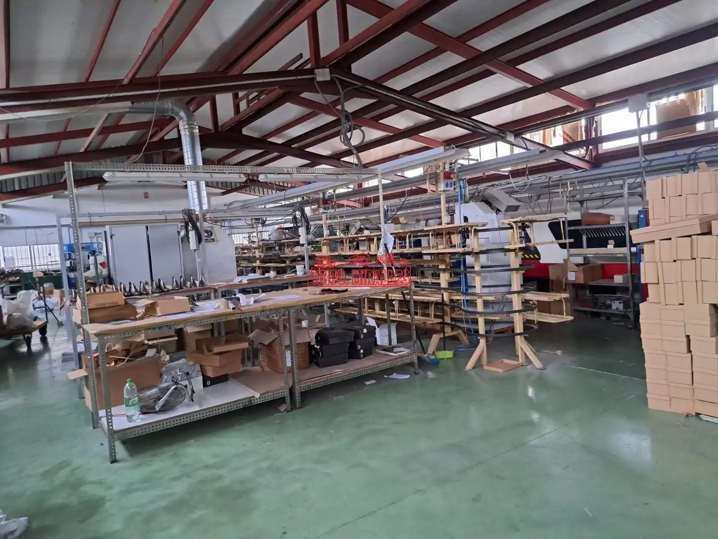 Nave industrial in vendita a Pedanías Este