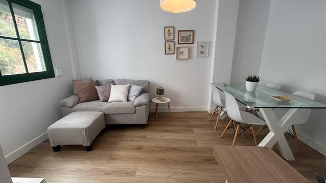 Apartamento en Alquiler en La Victoria