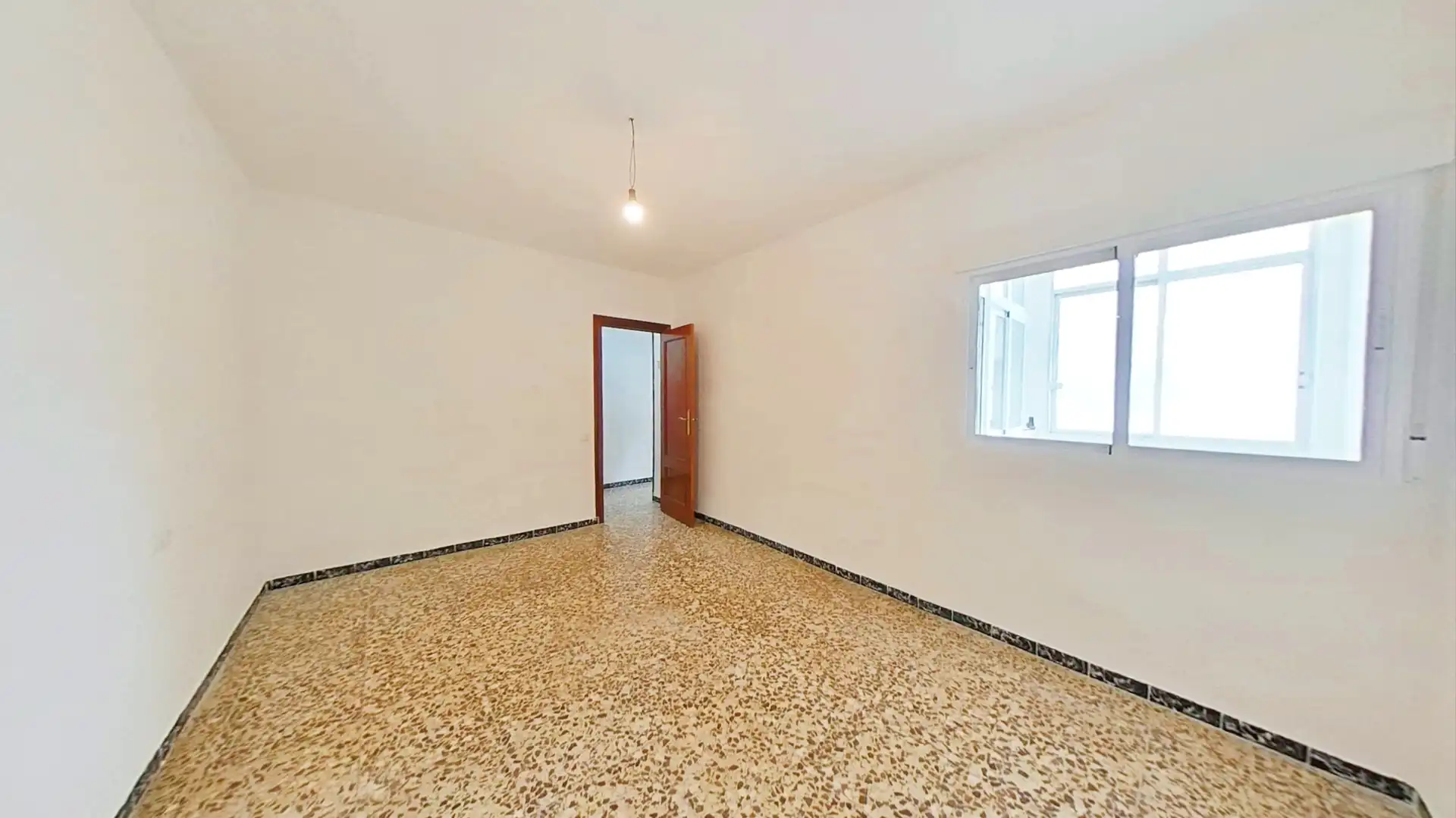 Flat for rent in Carolinas Bajas