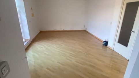 Foto 2 de Piso en venta en C/ Puigneulos, Can Gibert del Pla, Girona Capital