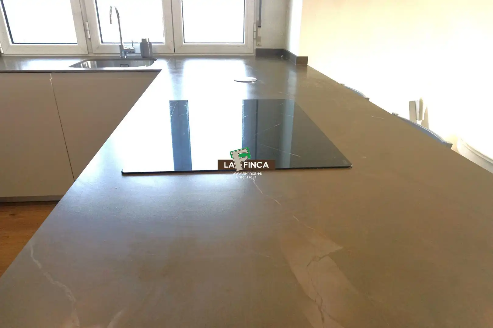 Kitchen of Flat for rent in Gijón   with Parquet flooring and Furnished