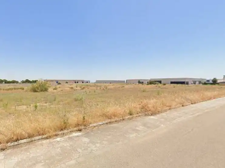 Terreny industrial en venda en Burguillos