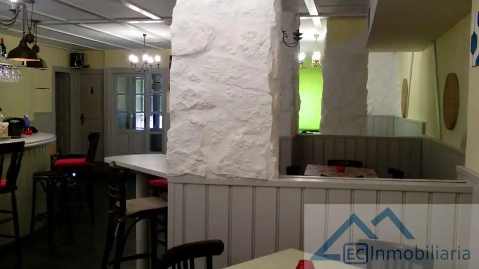Business premises for sale in de Oviedo, imagen 26