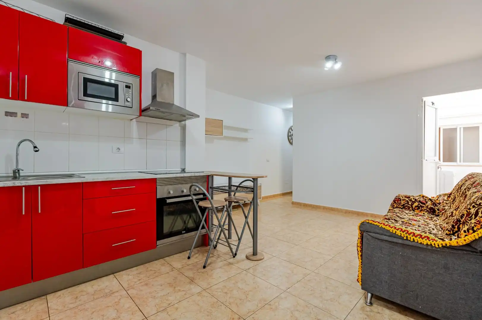Cocina de Piso en venta en Ingenio con Amueblado
