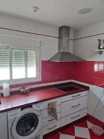 Küche von Wohnung zum Verkauf in Chiclana de la Frontera mit Klimaanlage und Heizung