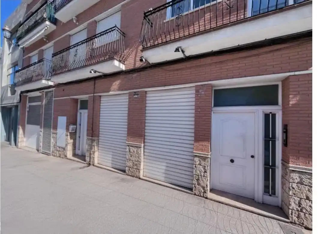 Business premises for sale in Carrer del Puig 19