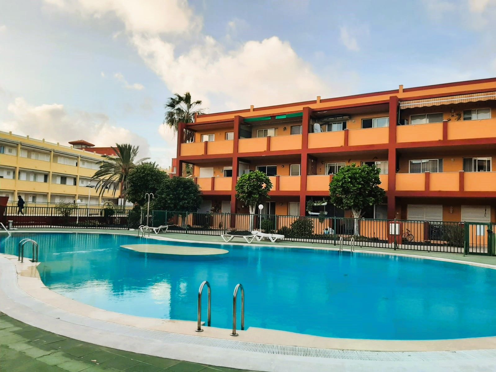 Piscina de Pis en venda en La Oliva amb Terrassa i Piscina comunitària