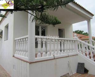 Balcony of House or chalet to rent in Paterna  with Air Conditioner, Heating and Private garden