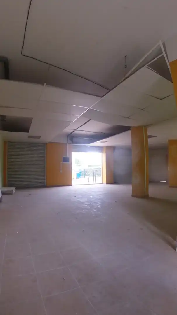 Local comercial en venda a Cervera, imagen 13