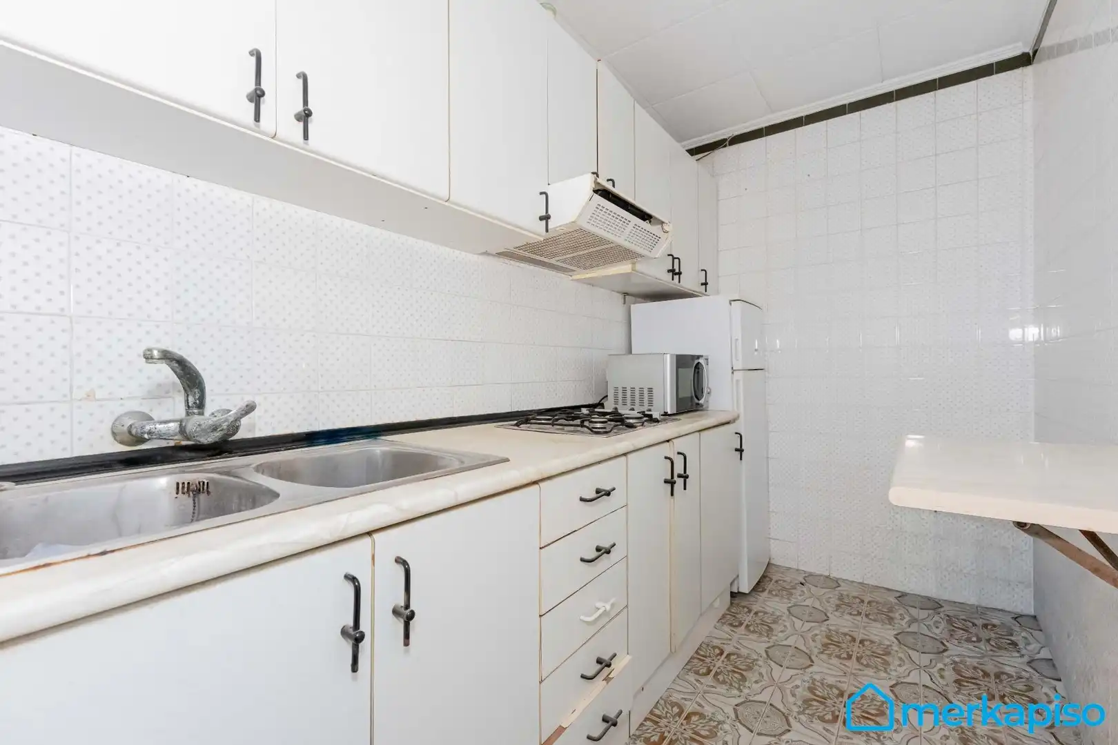 Kitchen of Ground floor for sale in Viladecans