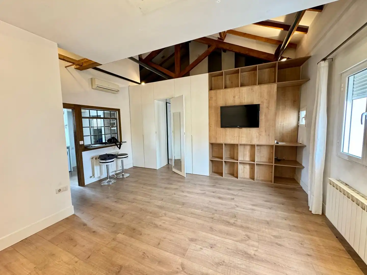 Wohnzimmer von Maisonette zum Verkauf in Madrid mit Klimaanlage und Privatgarten