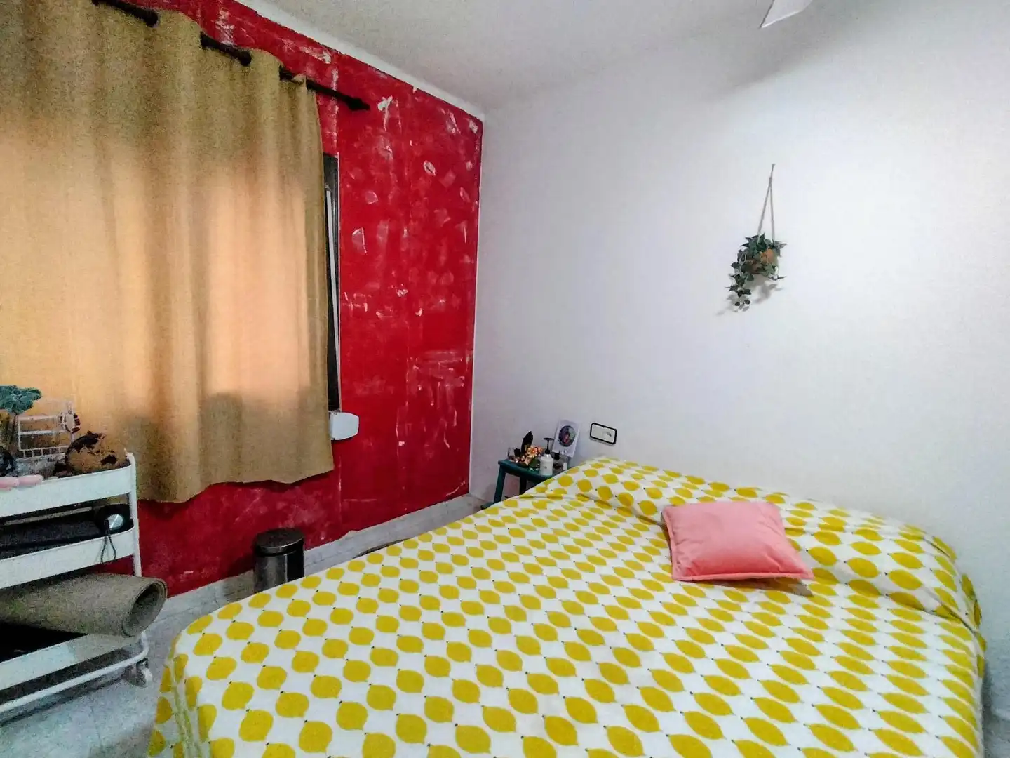 Dormitori de Apartament en venda en Castelldefels amb Aire condicionat i Terrassa