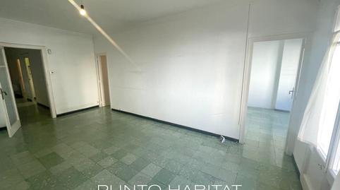 Photo 5 of Flat for sale in Avenida de la Mare de Déu de Montserrat, El Guinardó, Barcelona