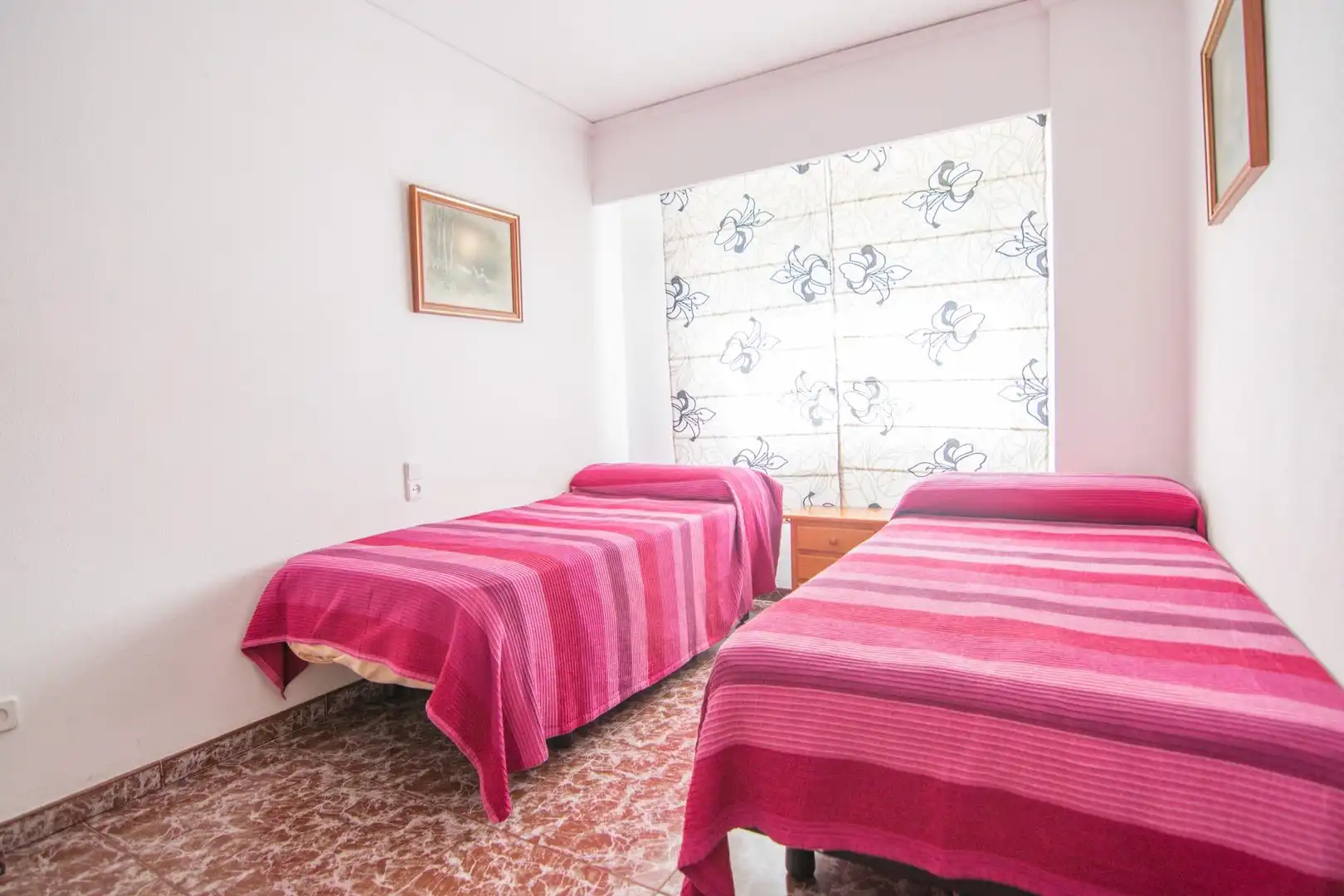 Schlafzimmer von Wohnungen zum Verkauf in Gandia mit Klimaanlage, Privatgarten und Terrasse
