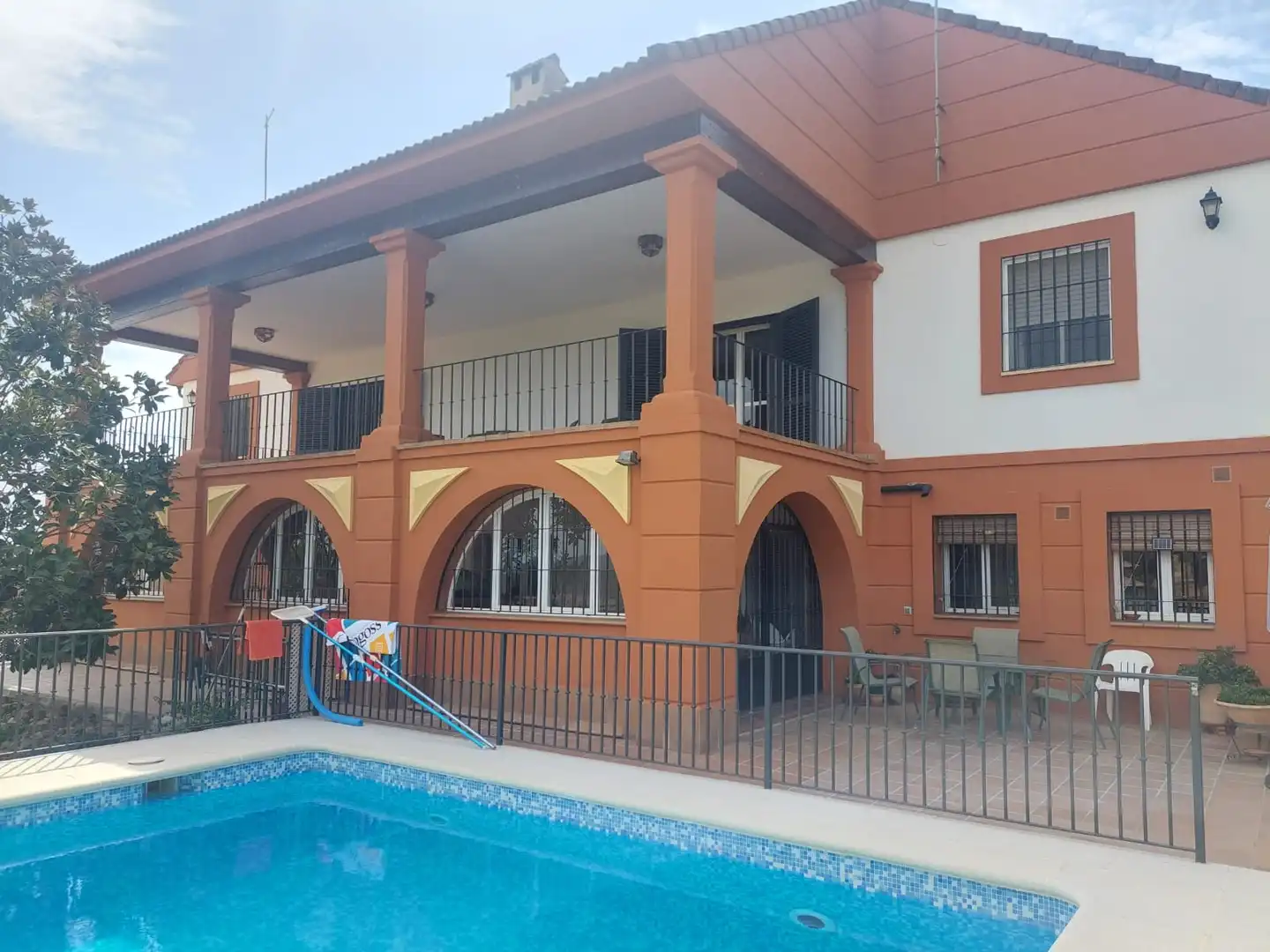 Swimming pool of Houses for sale in Córdoba  with Air Conditioner, Heating and Terrace