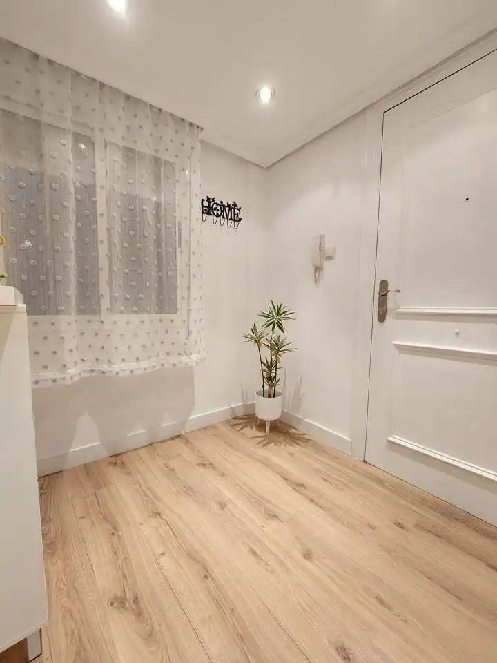 Flat for rent in El Polígono