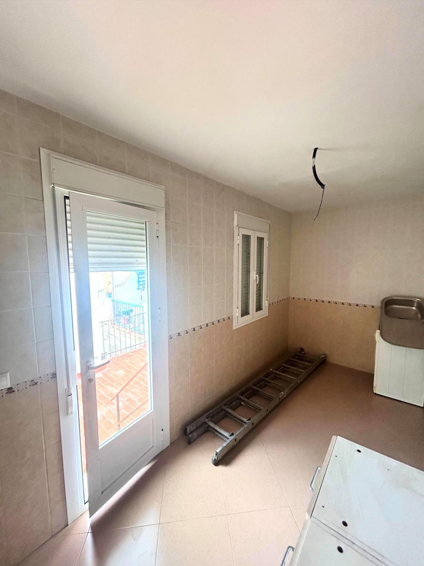 Cocina de Casa o chalet en venta en Gerena con Terraza