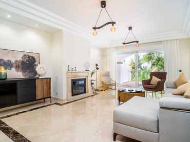 Piso con balcón en venta en Calle Lago de los Cisnes