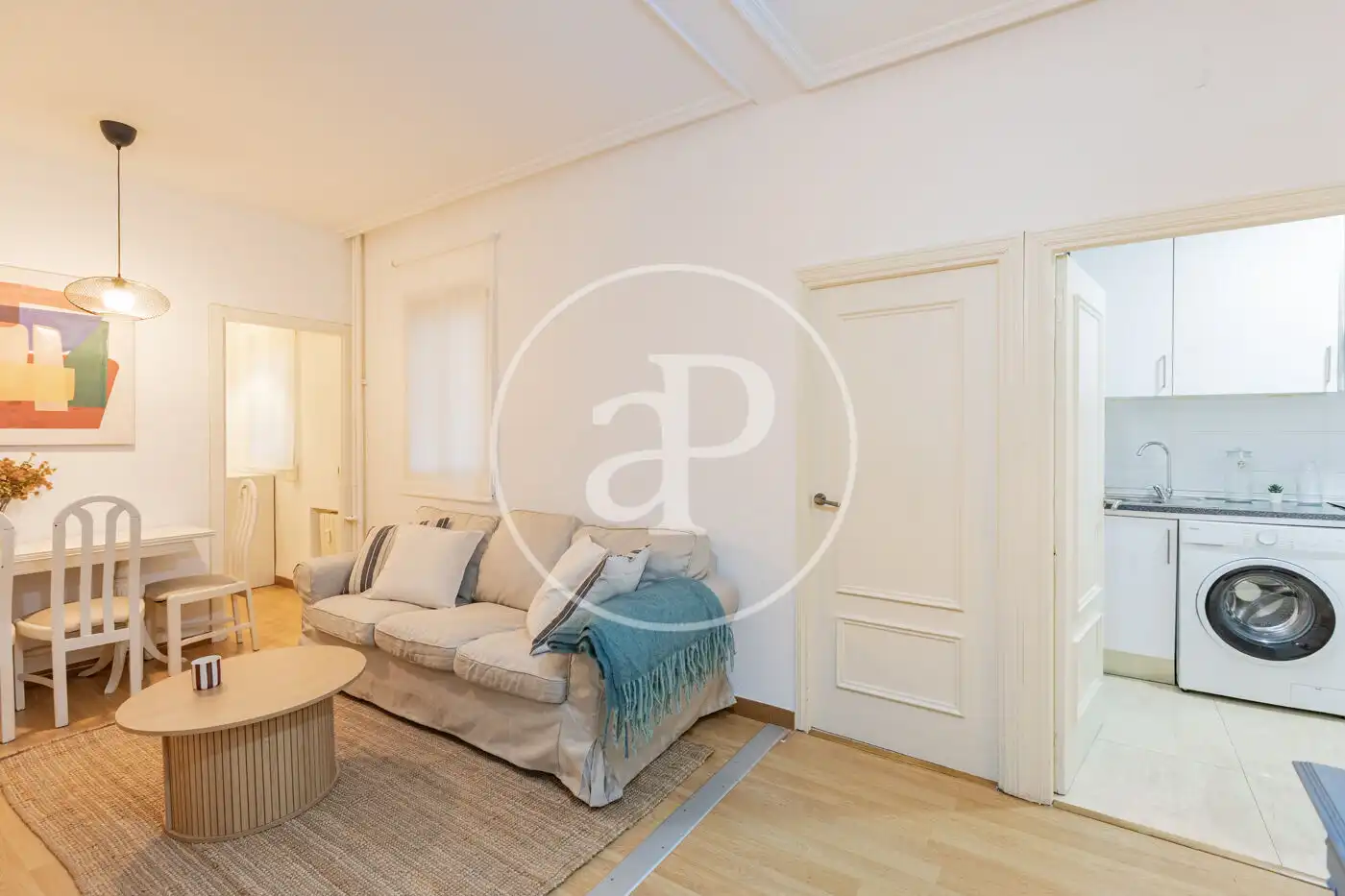 Living room of Flat for rent in Madrid  with Heating and Furnished