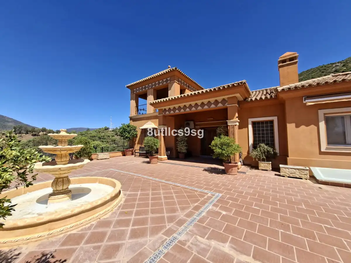 Vista exterior de Finca rústica en venta en Istán, Málaga