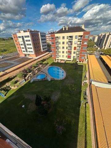 Piso en Venta en Portillejo - Valdegastea