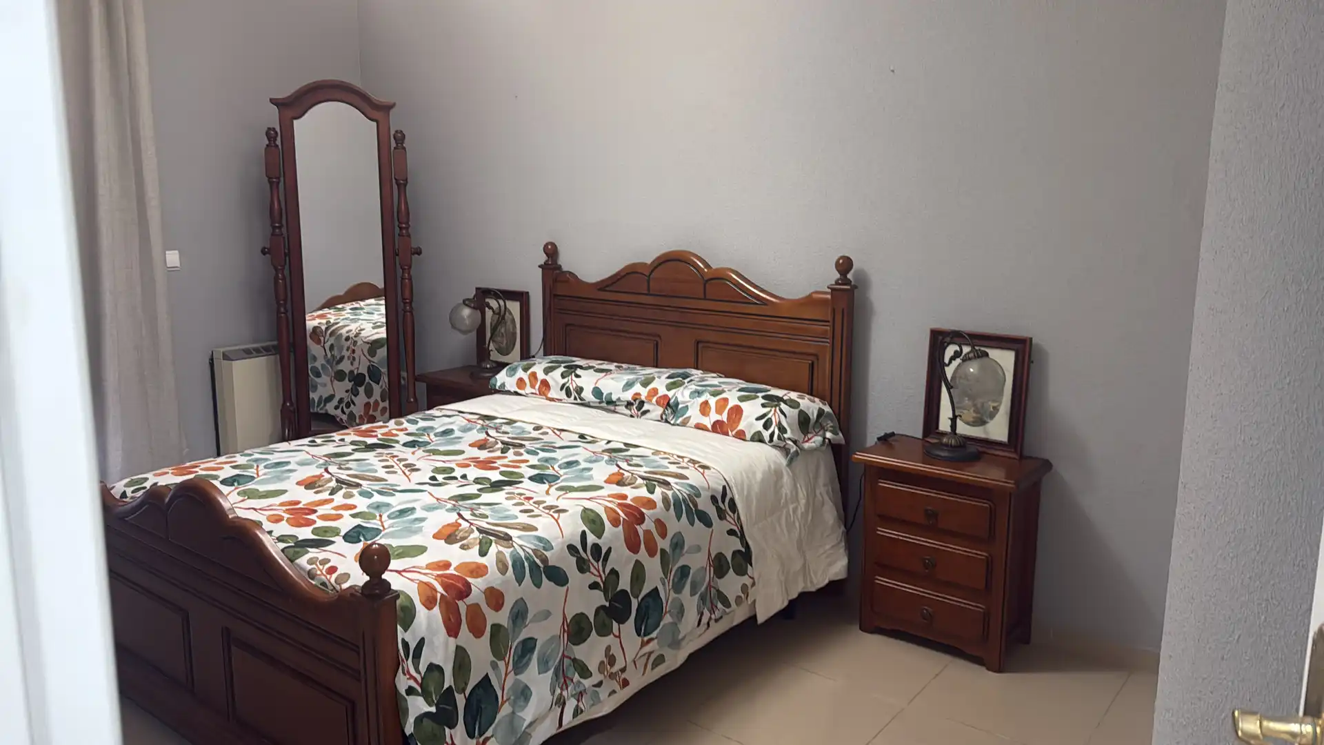 Bedroom of Houses for rent in Baeza  with Air Conditioner, Private garden and Terrace