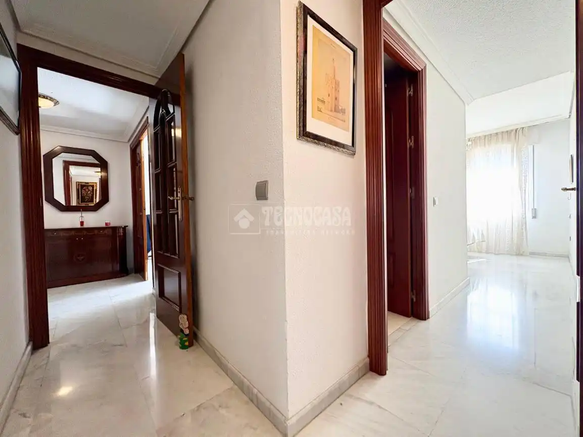 Piso en venta en Sevilla con Aire acondicionado, Calefacción y Terraza
