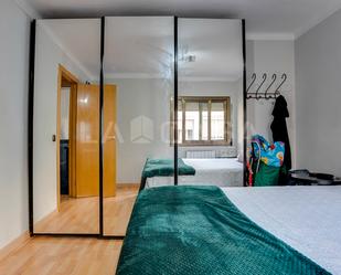 Bedroom of Flat for sale in  Barcelona Capital  with Heating and Balcony