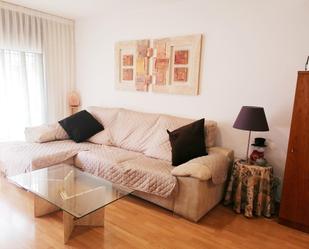 Living room of Flat for sale in El Vendrell  with Heating, Terrace and Balcony