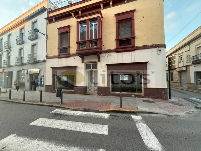 Local comercial en Alquiler en Calle Santa María Magdalena & Calle Melliza en Arenal - La Pólvora