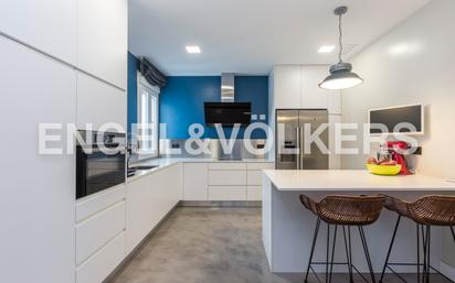 Kitchen of Apartment for sale in  Madrid Capital  with Air Conditioner, Heating and Storage room
