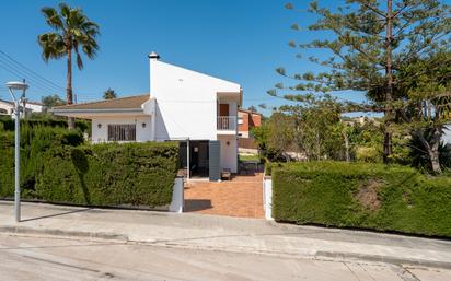 Vista exterior de Casa o xalet en venda en Altafulla amb Aire condicionat, Calefacció i Jardí privat