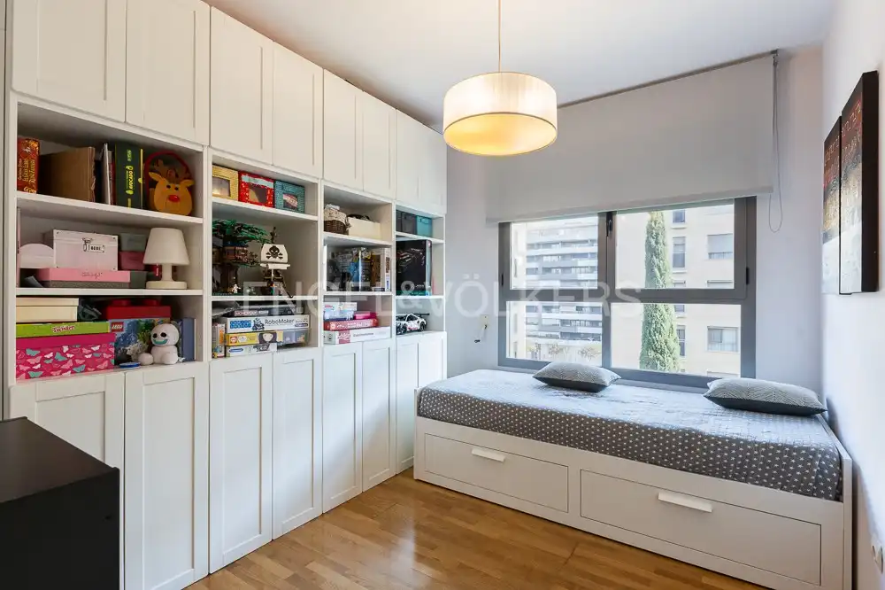 Habitación de Piso de alquiler en Valencia con Aire acondicionado, Calefacción y Parquet