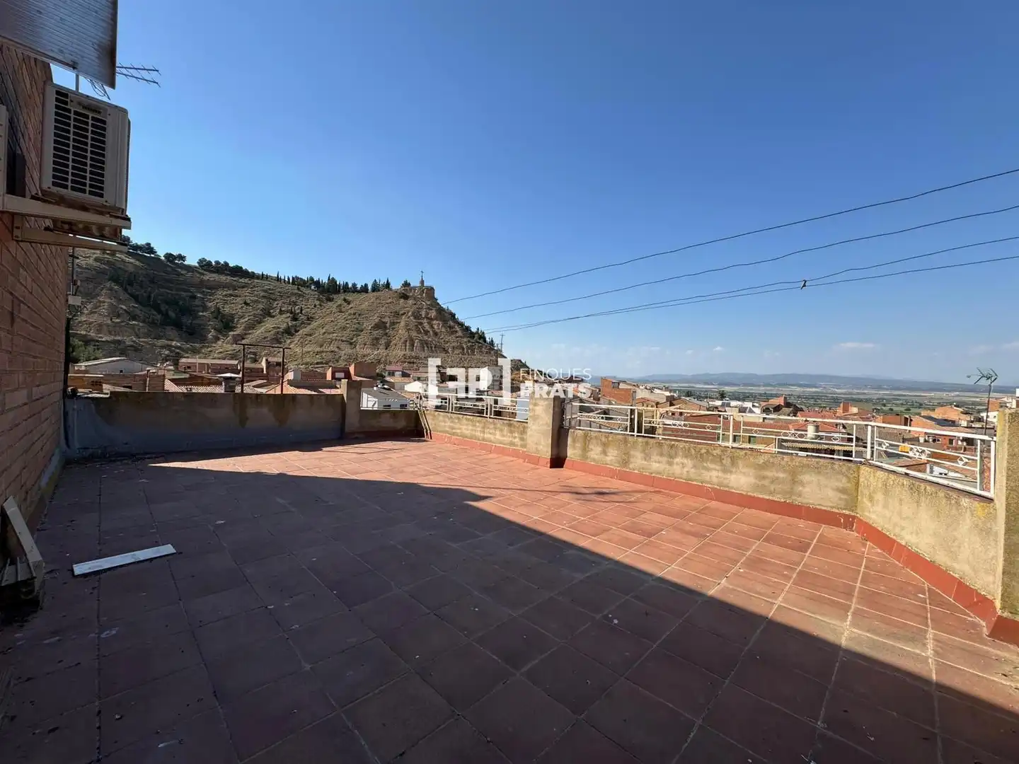 Terrassa de Casa o xalet en venda en Alguaire amb Aire condicionat