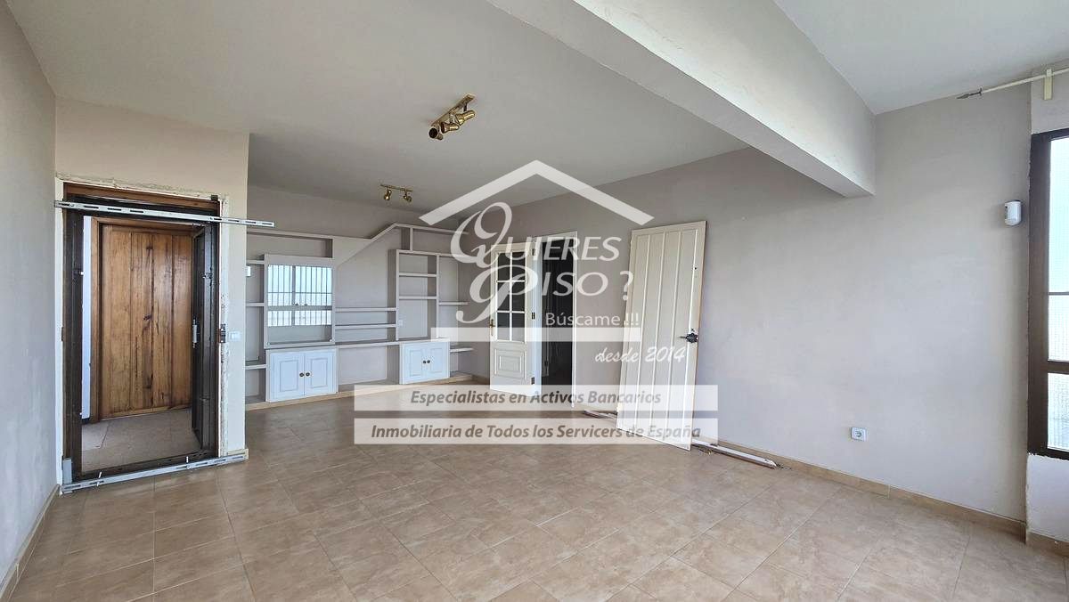 Planta baja for sale in Capitán Eliseo López Orduña, Schamann - Rehoyas