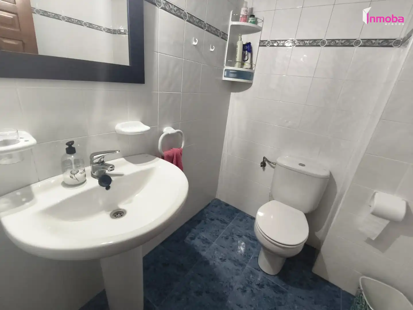 Bathroom of Houses for sale in Milagros  with Heating, Private garden and Parquet flooring