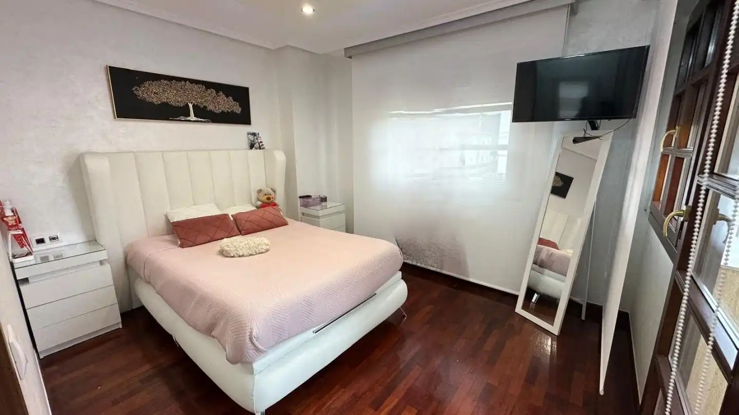 Casa o chalet en venta en La Fontana Kalea, Iruña Oka / Iruña de Oca