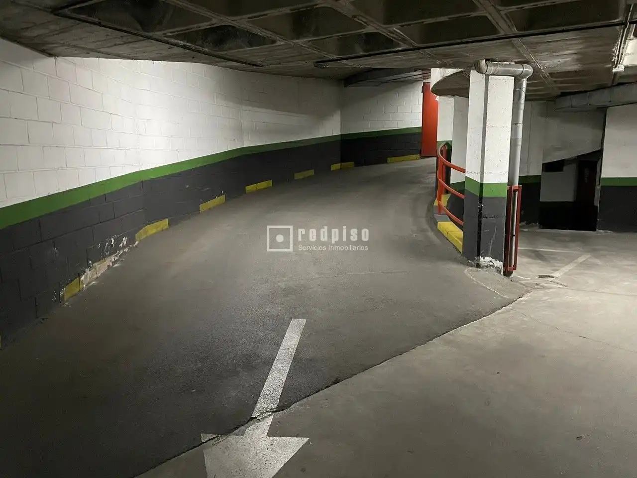 Parkplatz von Garage zum Verkauf in Madrid